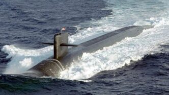 Нові протидронові «клітки» на підводних човнах Росії в Новоросійську 87
