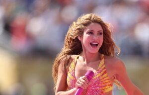 Шакіра на Чемпіонаті світу 2026 у сукні Roberto Cavalli 47