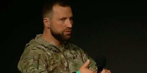Хто такий Євгеній Хмара, біографія. Керівник "Альфа" СБУ і в.о. Міоноборони 8 Хто такий Євгеній Хмара, біографія. Керівник "Альфа" СБУ і в.о. Міоноборони 7