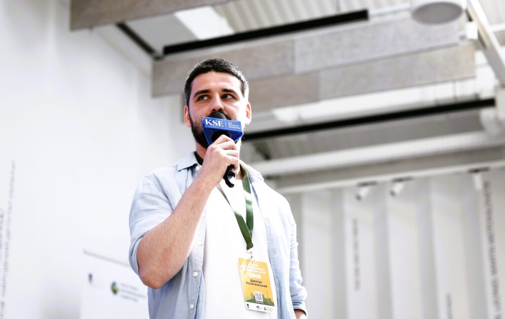 Хто такий Дмитро Козятинський, біографія. Ветеран-медик, IT-підприємець і незламний голос реформ 14 Хто такий Дмитро Козятинський, біографія. Ветеран-медик, IT-підприємець і незламний голос реформ 13