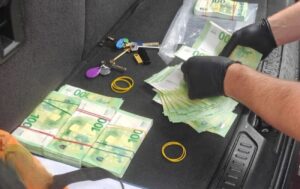 Виявлено вимагання 100 000 євро від виробника бойових дронів у Торгово-промисловій палаті України 37