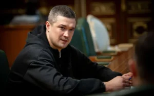 Федорова звільнили: чому ефективного міністра оборони відправили у відставку 31
