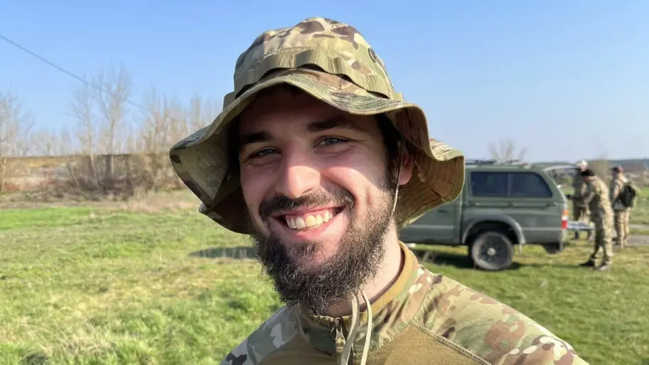 Хто такий Дмитро Козятинський, біографія. Ветеран-медик, IT-підприємець і незламний голос реформ 6 Хто такий Дмитро Козятинський, біографія. Ветеран-медик, IT-підприємець і незламний голос реформ 5