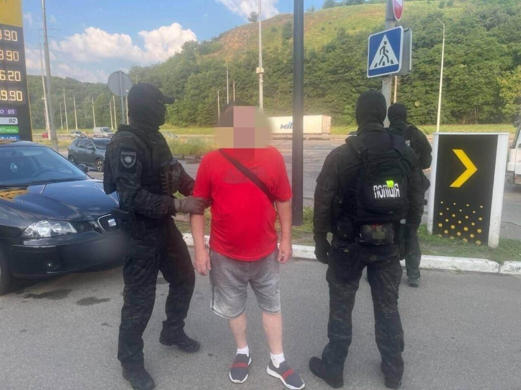 Микола Поліщук 70-річний київський хірург замовив вбивство дружини за $10 000 14 Микола Поліщук 70-річний київський хірург замовив вбивство дружини за $10 000 13