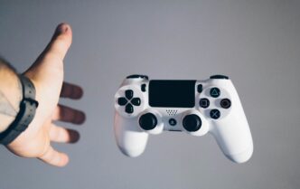 Sony припиняє випуск ігор на фізичних носіях: нові проекти PlayStation будуть лише цифровими 13