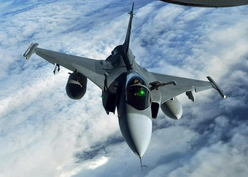 Saab підписала контракт з Україною на поставку 16 винищувачів Gripen 4 Saab підписала контракт з Україною на поставку 16 винищувачів Gripen 3