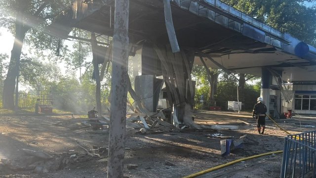 Російська атака на АЗС у Малинській громаді: два поранені, один у тяжкому стані 7