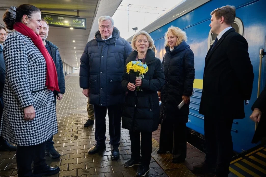 Президентка Єврокомісії Урсула фон дер Ляєн та європейські лідери візитували Київ 15 липня 2026 р. 4 Президентка Єврокомісії Урсула фон дер Ляєн та європейські лідери візитували Київ 15 липня 2026 р. 3