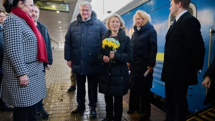 Президентка Єврокомісії Урсула фон дер Ляєн та європейські лідери візитували Київ 15 липня 2026 р. 19