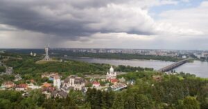Київ 3 липня: грози, град і різке похолодання – прогноз синоптиків 45