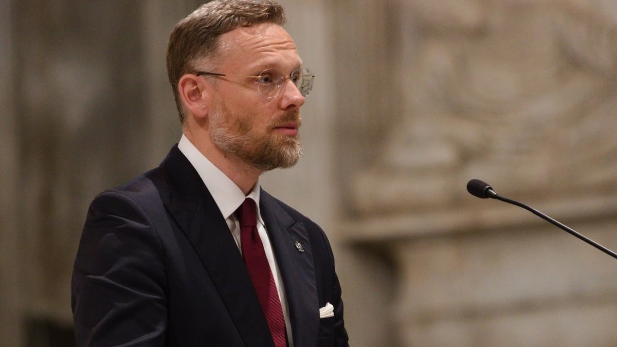 СКАНДАЛ "Східна Малопольща" - так назвав Україну Богуцький, глава канцелярії президента Польщі 57