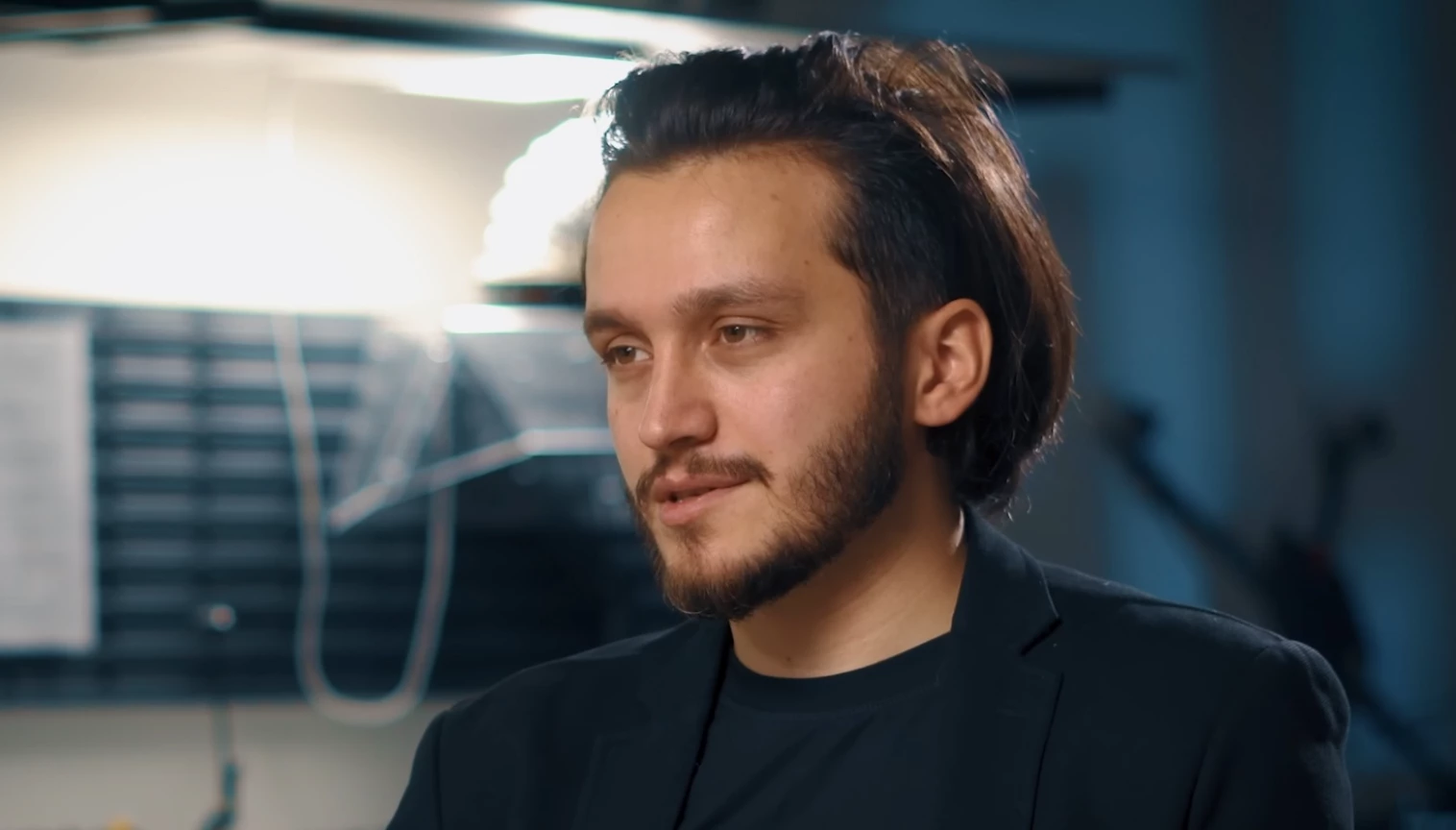 Від танців з вогнем до мільярдних тендерів. Як Олексій Бабенко «кинув» ЗСУ на 2 мільярди та взявся за Генштаб 161