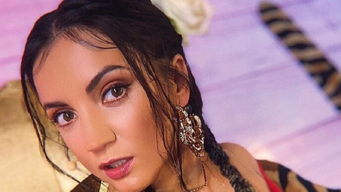 Оля Цибульська показала брата Сергія в Instagram і привітала його з днем народження 3