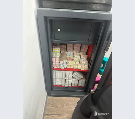 ДБР проводить обшуки у виробника дронів Vyriy Олексія Бабенка. Ціни на контрактах були на 7 млрд грн завищені 9