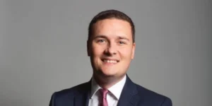Хто такий Вес Стрітінг, біографія. Новий міністр британської оборони 45