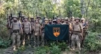 Бійці з фронту звернулися до Головнокомандувача з підтримкою командира Гаркавого 1