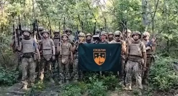 Бійці з фронту звернулися до Головнокомандувача з підтримкою командира Гаркавого 13