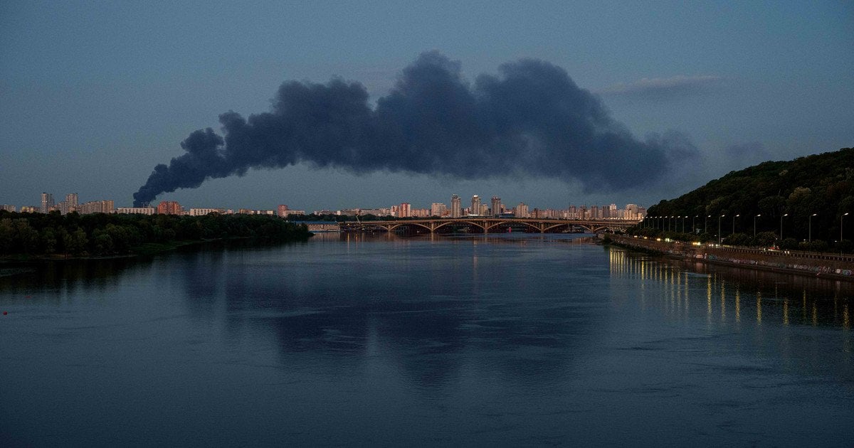Масована атака РФ на Київ 2 липня: 10 загиблих, пожежі та руйнування 129