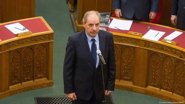 Хто такий Тамаш Шуйок: провальний президент Венгрії 8 Хто такий Тамаш Шуйок: провальний президент Венгрії 7