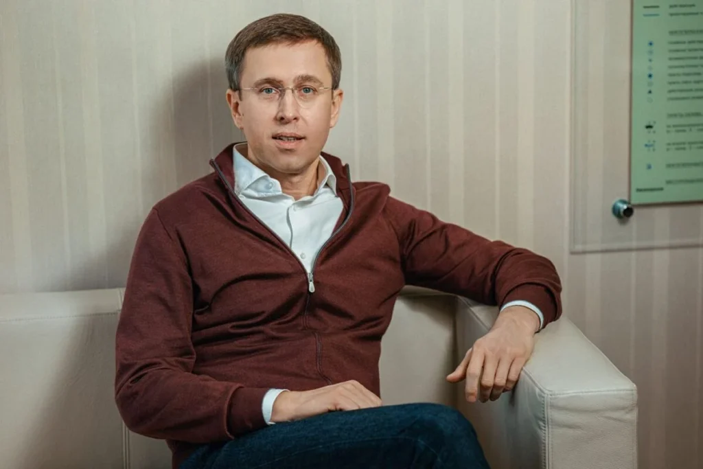 Хто такий Сергій Корецький, біографія. Від луцького охоронця до Прем’єр-міністра України 15