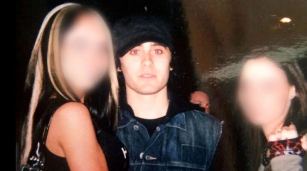 Десять жінок звинуватили Джареда Лето у домаганнях 8 Десять жінок звинуватили Джареда Лето у домаганнях 7