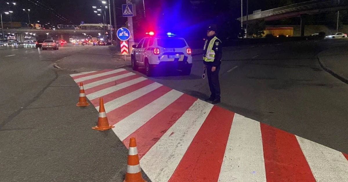 Пожежа та вибух на Житомирській трасі: обмеження руху з Києва та нові маршрути громадського транспорту 37