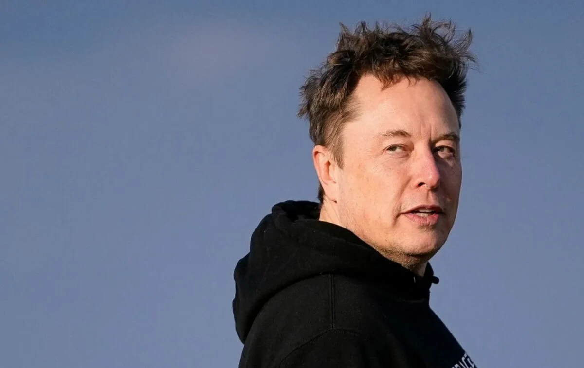 Ілон Маск планує навчати штучний інтелект Grok на даних співробітників SpaceX 73