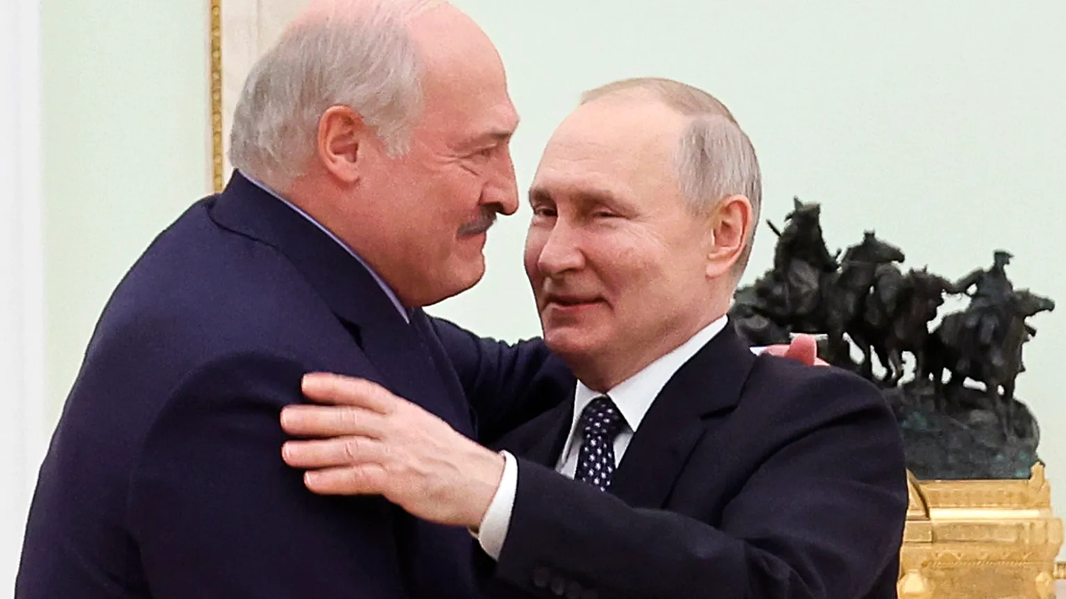 Путін і Лукашенко домовились у Москві: товарообіг +12,5% і мікроелектроніка 9