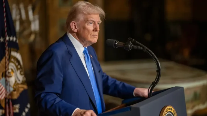 Трамп загрожує тюремним ув'язненням за витік даних про нестачу ракет 47