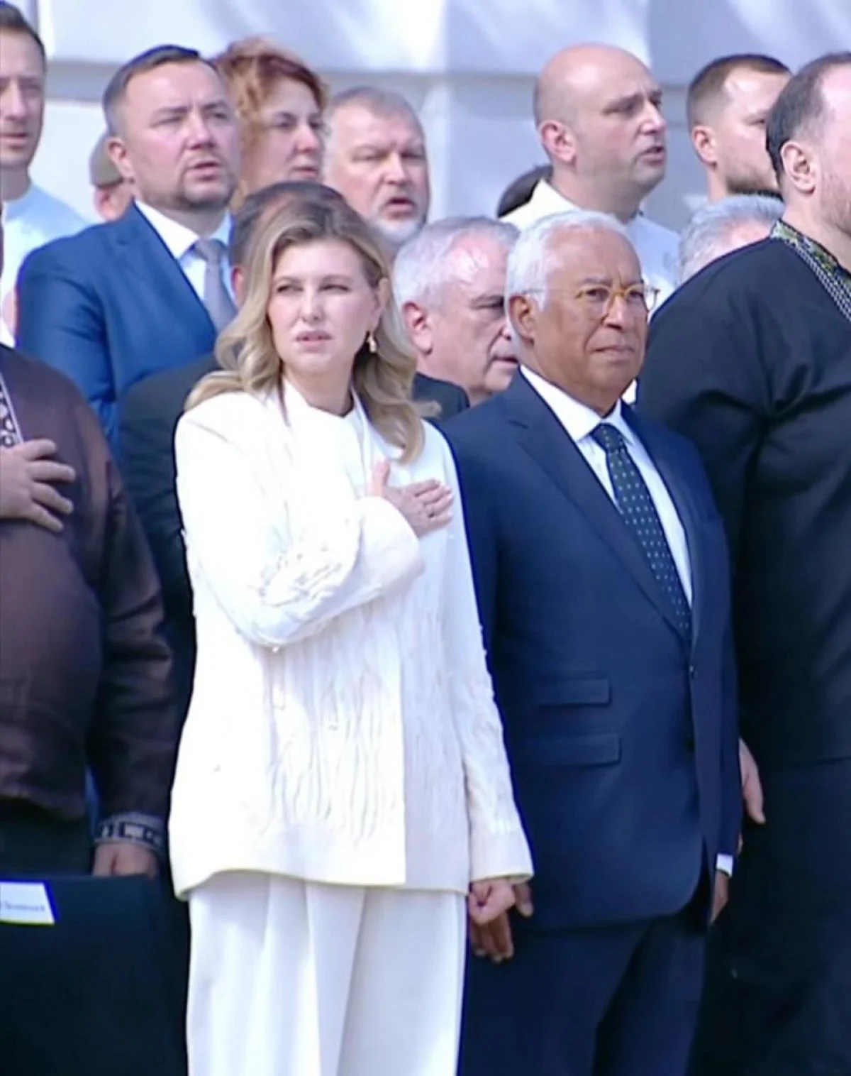 Олена Зеленська у День Незалежності: образ від LITKOVSKA з вишитим пшеничним полем 7