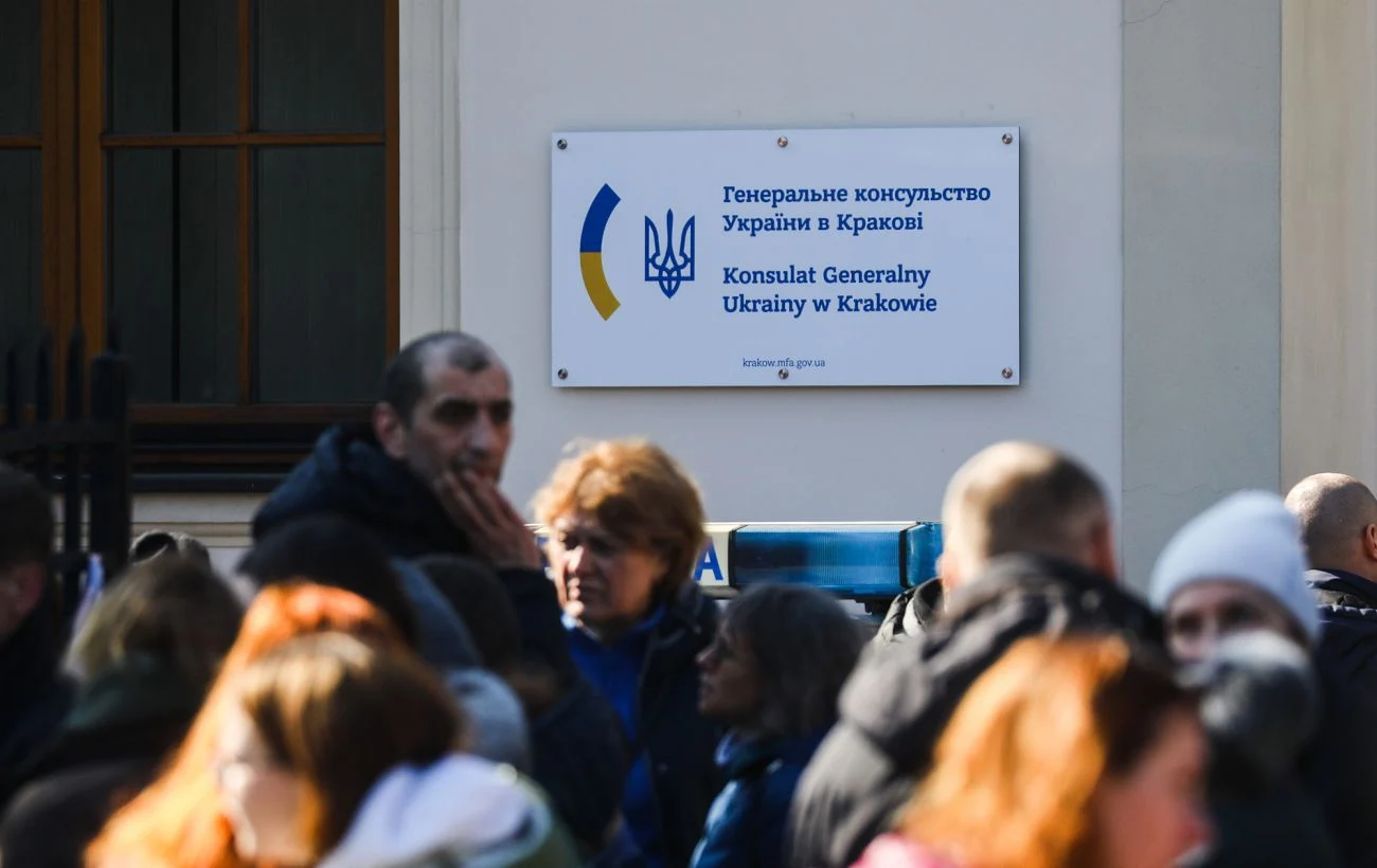 Консульський облік українських дітей за кордоном: нові правила 2026 року 227