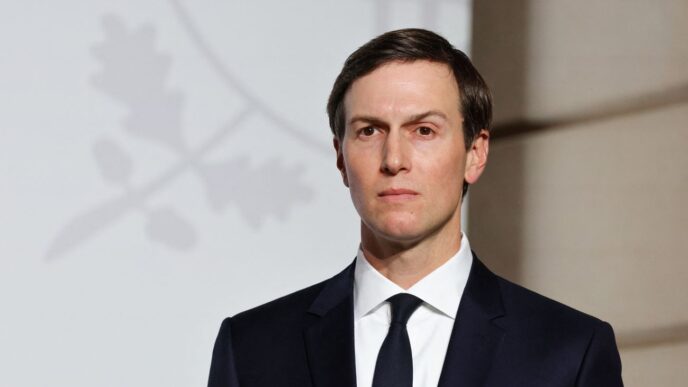 Джаред Кушнер, зять колишнього президента США, вирушає до Ізраїлю для переговорів про Газу 8 Джаред Кушнер, зять колишнього президента США, вирушає до Ізраїлю для переговорів про Газу 7