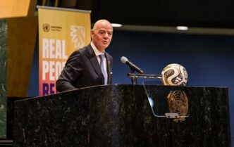 FIFA відміняє план продажу часток у чемпіонатах світу після загрози глобального бойкоту 27