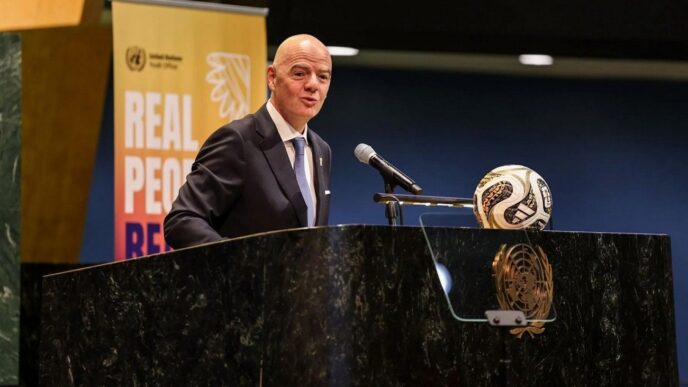 FIFA відміняє план продажу часток у чемпіонатах світу після загрози глобального бойкоту 30 FIFA відміняє план продажу часток у чемпіонатах світу після загрози глобального бойкоту 29