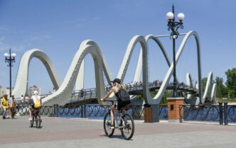Прогноз погоди в Україні на 2 серпня: температура до 37 °C, можливі грози на заході 13