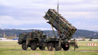 Незнайомі дрони пролетіли над німецькою базою ремонту систем Patriot у місті Мехерніх 385