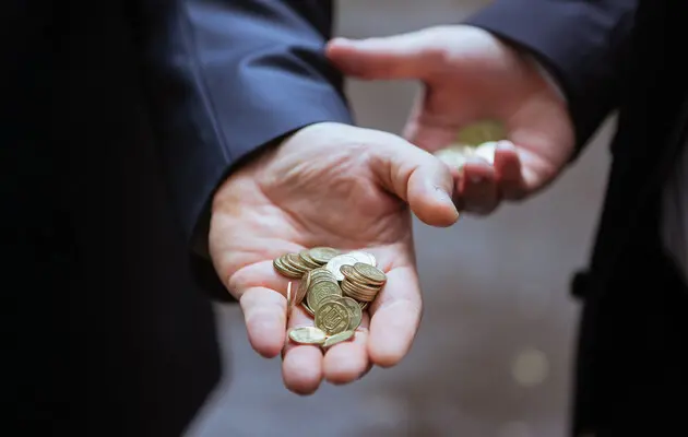 Чи буде пенсія, якщо ніколи не працював офіційно: 778 чи 2595 грн і як отримати 29