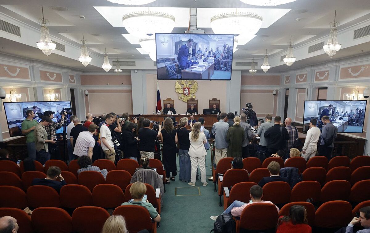 Верховний суд РФ залишив рішення про виключення «Яблуко» з виборів 13