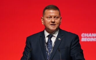 Залужний: Україна не приєднається до НАТО, розглядає нові оборонні альянси 5