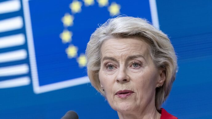 ЄС підтримує нові американські санкції проти Росії: реакція фон дер Ляєн 9