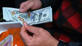 Офіційний курс валют НБУ на неділю 30 серпня: долар, євро, злотий 475