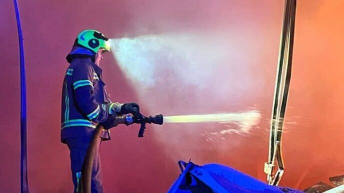 Вісім загиблих у Броварському районі: підсумки удару під час очікування потяга 11