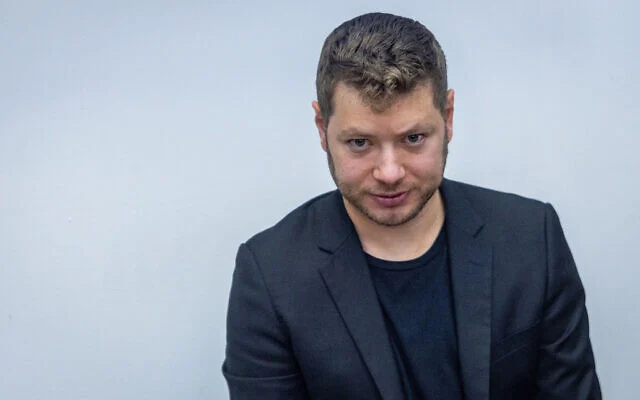 Іранська загроза: син прем’єра Нетаньяху евакуйовано з США до Ізраїлю 5