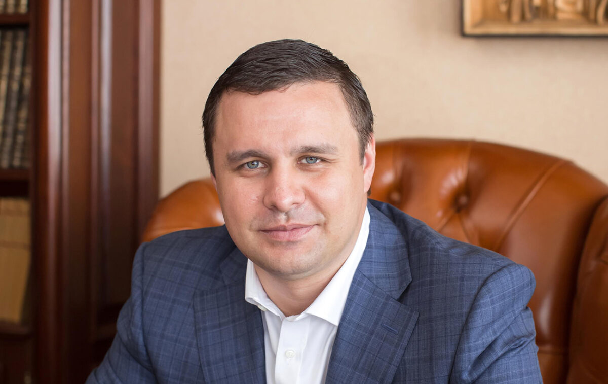 Спецоперація НАБУ і САП: розкриття ролі Ірини Мудрої, Вадима Столара та Максима Микитасі 10 Спецоперація НАБУ і САП: розкриття ролі Ірини Мудрої, Вадима Столара та Максима Микитасі 9