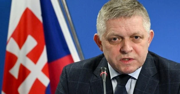 Прем’єр Словаччини Фіцо: країна не долучатиметься до конфлікту за статтею 5 НАТО 45