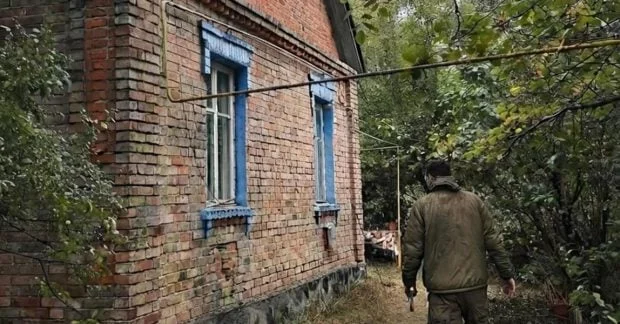 Капсула часу в селі: що виявили нові власники старого будинку 43