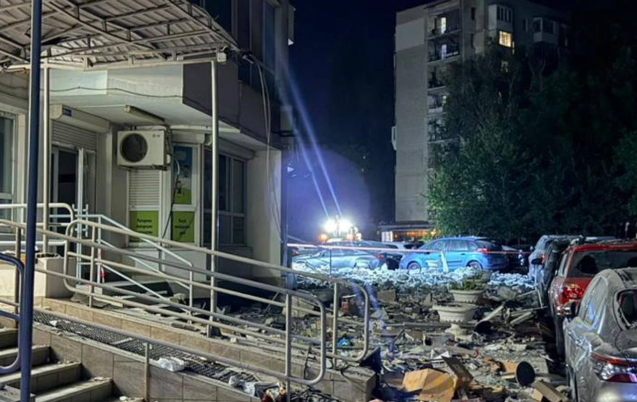 Атака на Одесу 2 вересня: пошкоджено висотку, офіси та школи, постраждало 8 людей 11