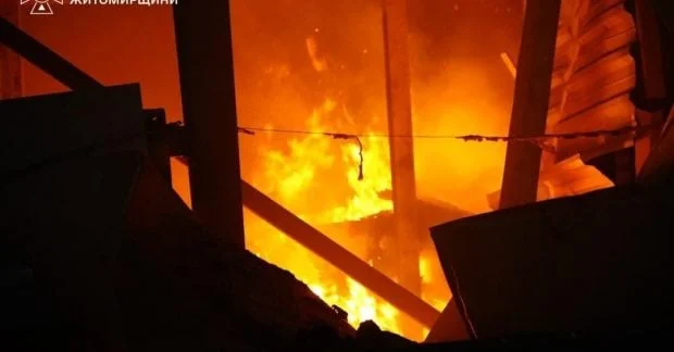 Російський удар по індустріальному парку в Житомирській області: 2 загиблих, 2 поранених 155