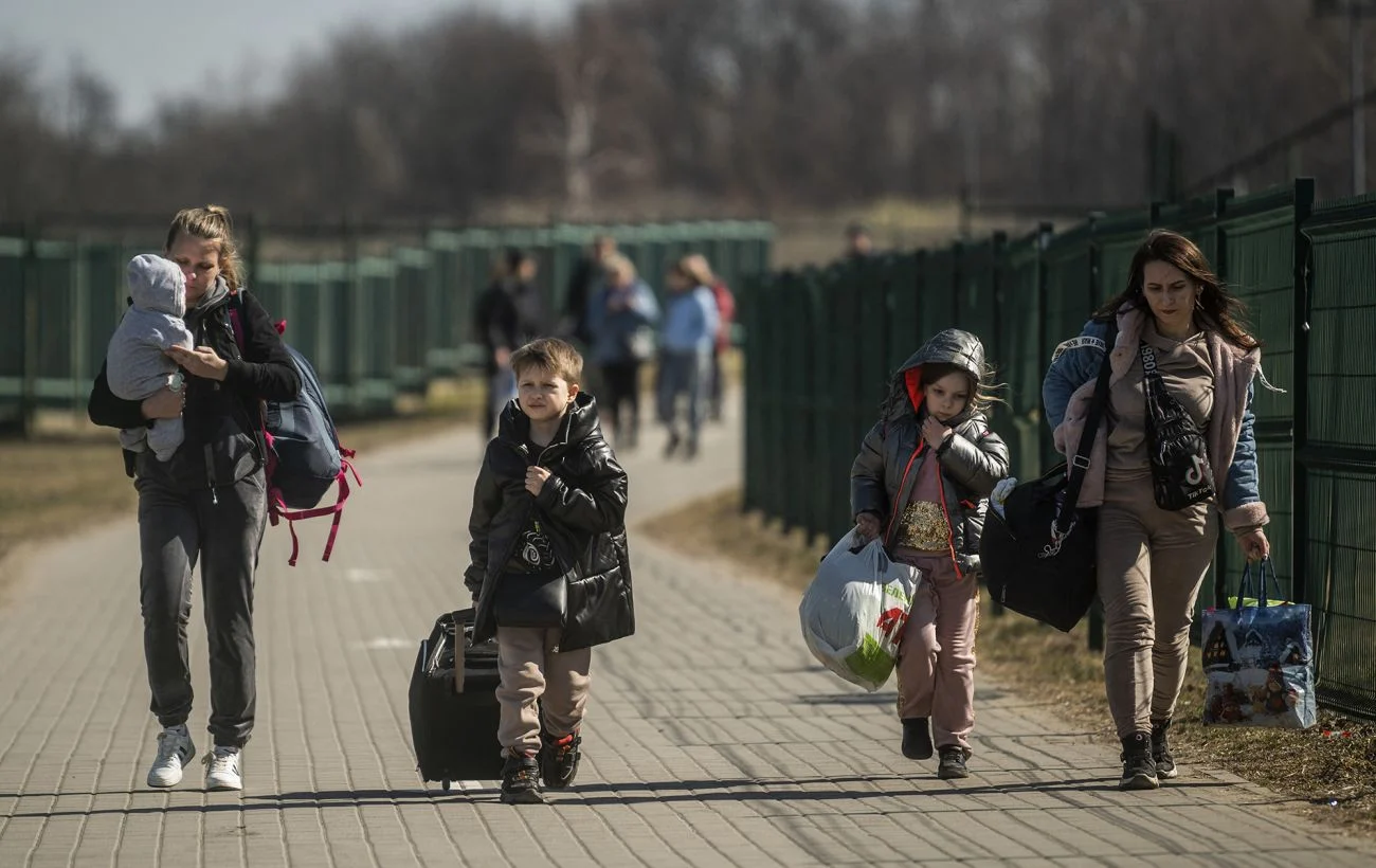 Нові підстави для автоматичного зняття статусу ВПО в Україні у 2026 р. 49