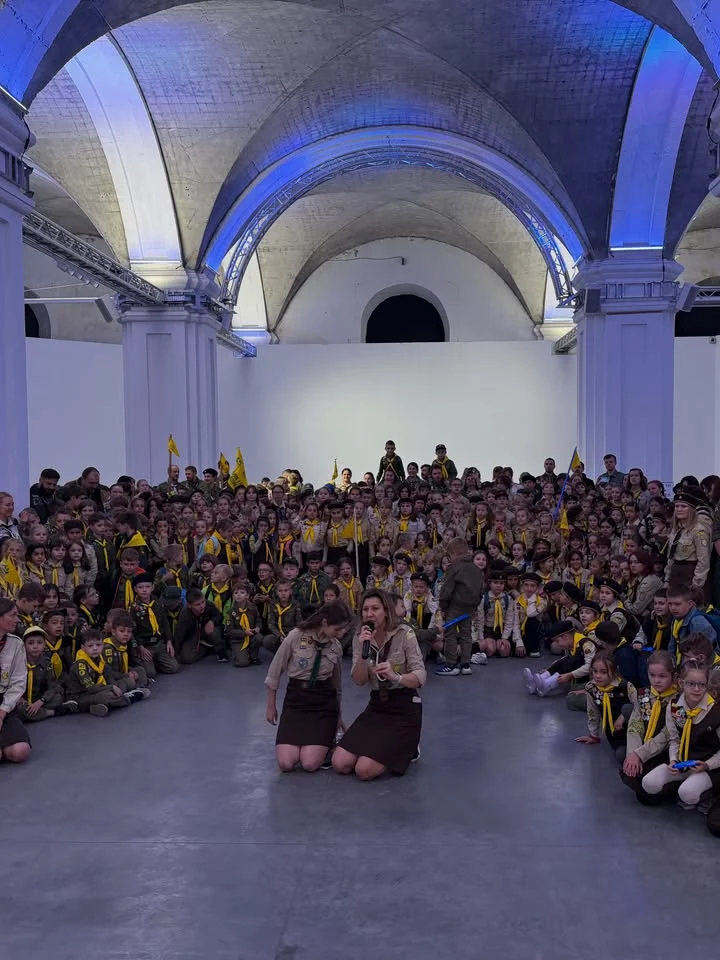 Сергій Притула показав сімейні фото з відкриття нового року Пласту 10 Сергій Притула показав сімейні фото з відкриття нового року Пласту 9